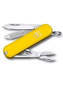 Navaja Victorinox Classic SD Sunny Side 0.6223.8G amarilla 58 mm 7 funciones llavero