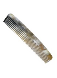 PEINE DE CUERNO 18,4 cm.